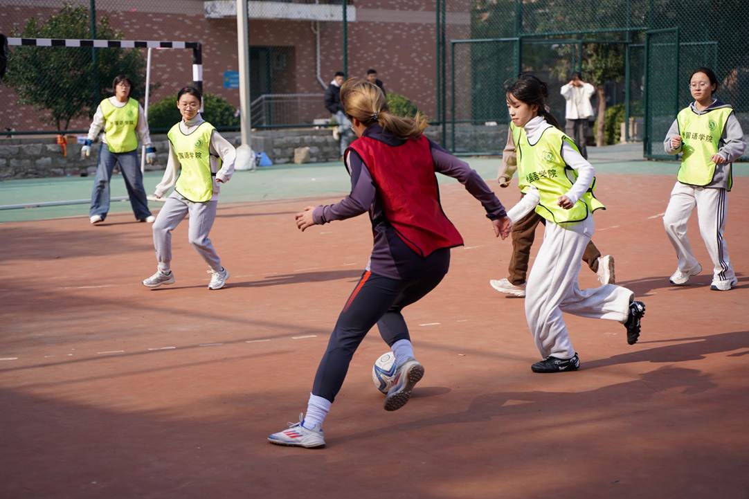 图示, 示意图

中度可信度描述已自动生成:ver1